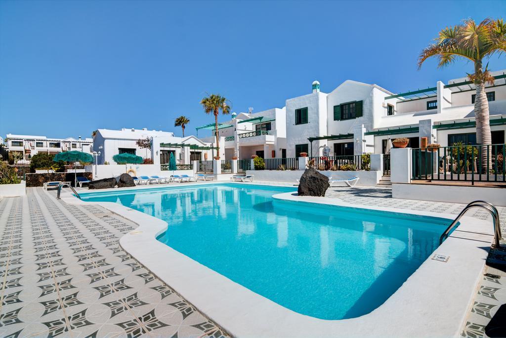Apartamentos las Acacias Puerto del Carmen  Exterior foto