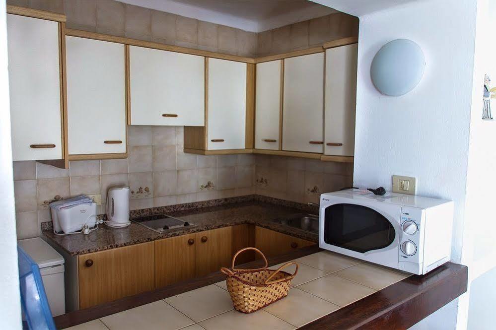 Apartamentos las Acacias Puerto del Carmen  Exterior foto