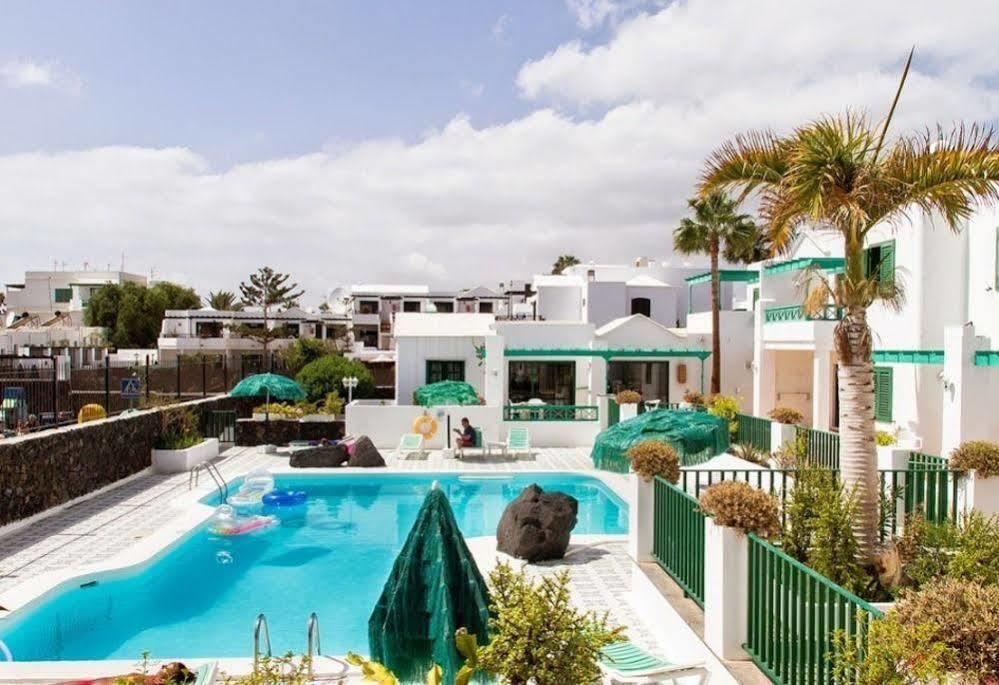 Apartamentos las Acacias Puerto del Carmen  Exterior foto