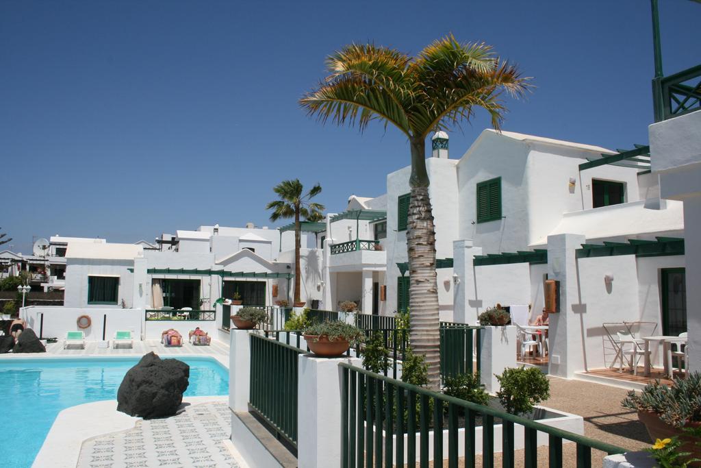 Apartamentos las Acacias Puerto del Carmen  Exterior foto